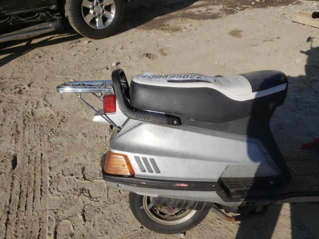 JYA3EKC07YA040003 - 2000 YAMAHA XC125 GRAY photo 6