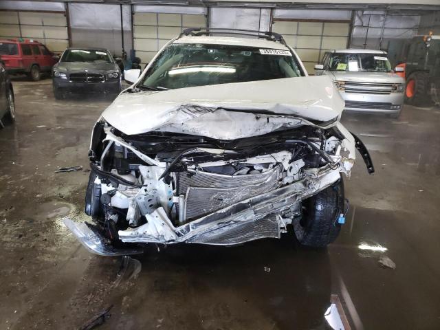 JF2GTADC1JH332498 - 2018 SUBARU CROSSTREK Սպիտակ լուսանկար 5