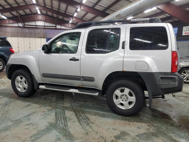 5N1AN08W86C546336 - 2006 NISSAN XTERRA OFF SILVER photo 2