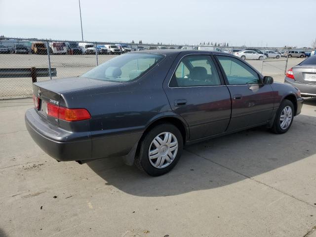 4T1BF28K7YU938652 - 2000 TOYOTA CAMRY GRAY photo 3