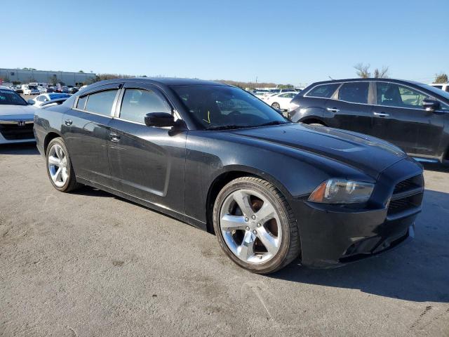 2C3CDXCT3DH512759 - 2013 DODGE CHARGER R/ BLACK photo 4