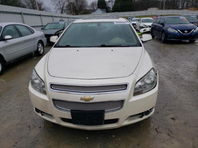 1G1ZE5EU9BF360023 - 2011 CHEVROLET MALIBU LTZ თეთრი ფოტო 5