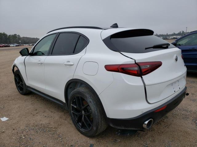 ZASPAJAN1L7C94233 - 2020 ALFA ROMEO STELVIO WHITE photo 2