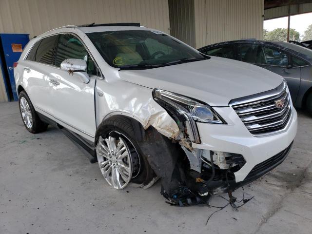 1GYKNCRS7HZ101506 - 2017 CADILLAC XT5 PREMIU WHITE photo 1