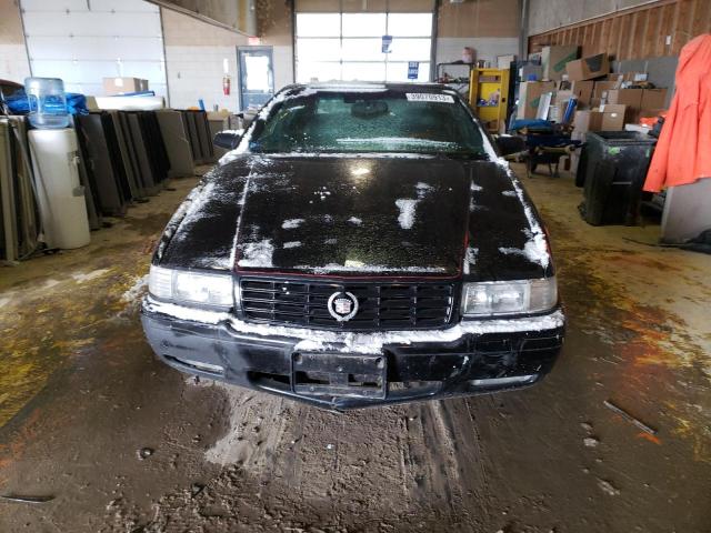 1G6ET12952B100717 - 2002 CADILLAC ELDORADO T BLACK photo 5