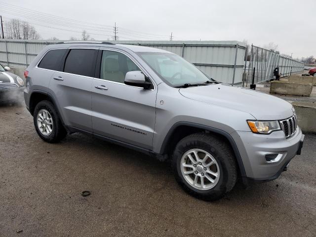 1C4RJFAG9JC452581 - 2018 JEEP GRAND CHER 银色 照片 4