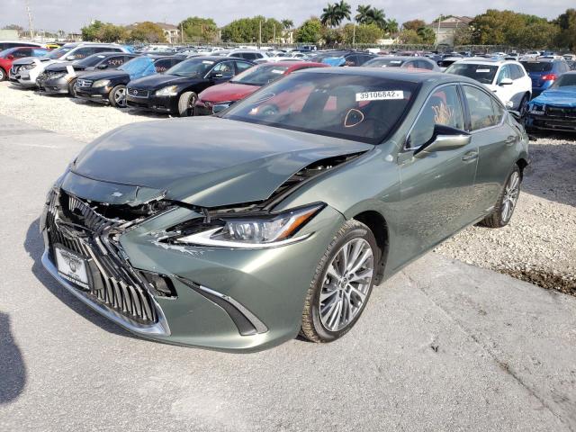 JTHB21B1XK2029624 - 2019 LEXUS ES 300H GREEN photo 2