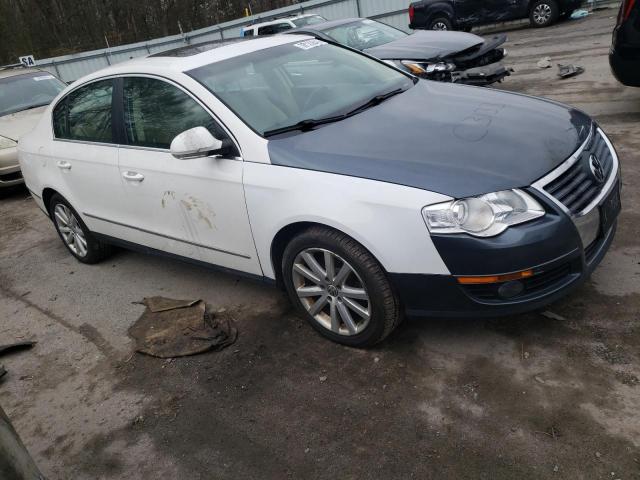 WVWJM7AN6AE104931 - 2010 VOLKSWAGEN PASSAT KOM WHITE photo 4