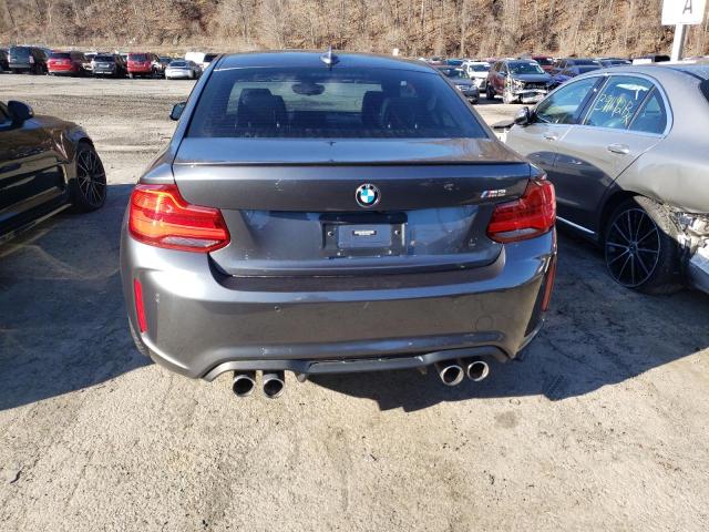 WBS1J5C57JVA12636 - 2018 BMW M2 GRAY photo 6