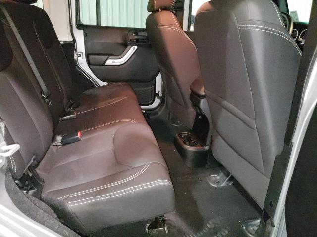 1C4BJWEG0DL666035 - 2013 JEEP WRANGLER U SILVER photo 10