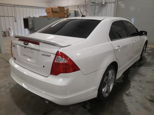 3FAHP0KC4BR196670 - 2011 FORD FUSION SPO WHITE photo 4