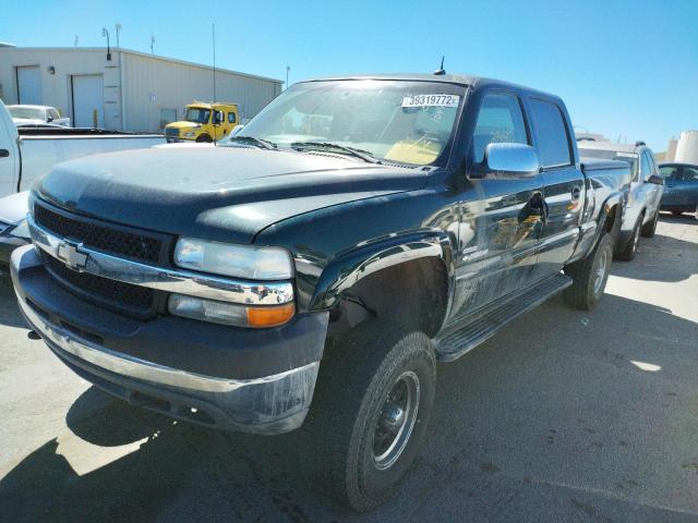 1GCHK23102F233535 - 2002 CHEVROLET 2500 HD GREEN photo 2