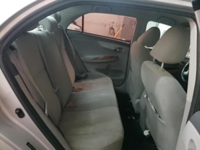 1NXBU4EEXAZ278337 - 2010 TOYOTA COROLLA BA SILVER photo 10