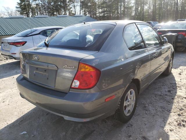 KMHCG35C45U334749 - 2005 HYUNDAI ACCENT GRAY photo 4