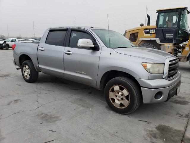 5TFEM5F16CX044586 - 2012 TOYOTA TUNDRA CRE SILVER photo 4