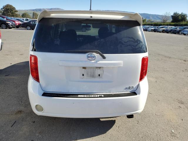 JTLKE50E481026419 - 2008 TOYOTA SCION XB Weiß Foto 6