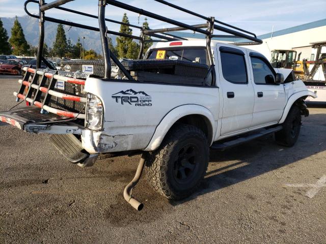 5TEGN92N62Z009494 - 2002 TOYOTA TACOMA DOU WHITE photo 3