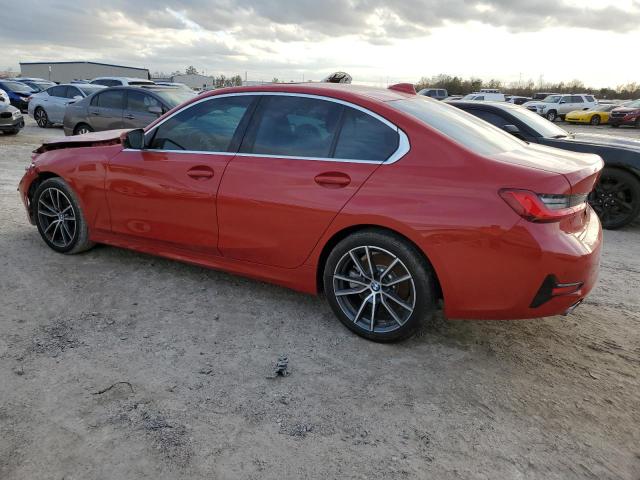 3MW5R1J05M8B63865 - 2021 BMW 330I RED photo 2