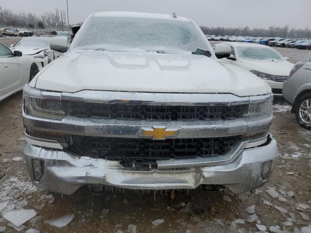 3GCUKRER4JG386216 - 2018 CHEVROLET SILVERADO WHITE photo 5