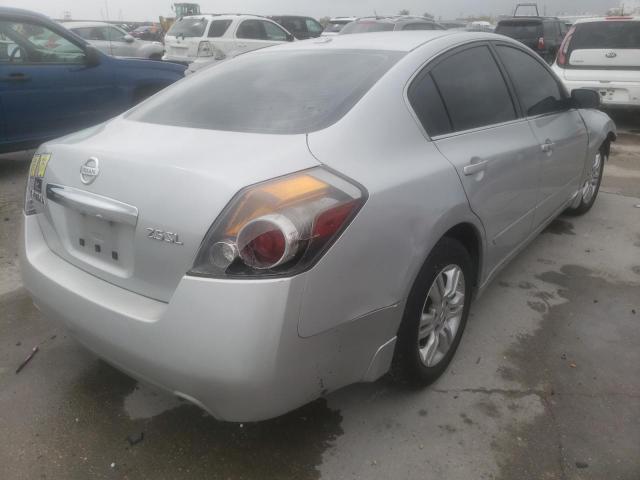 1N4AL2AP1BN510047 - 2011 NISSAN ALTIMA BAS SILVER photo 4