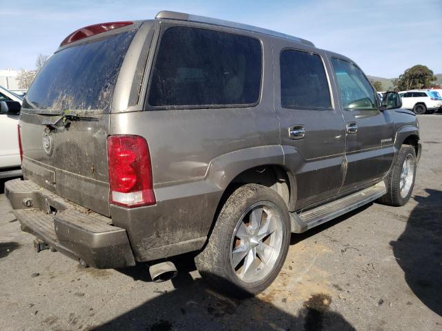 1GYEK63NX2R117541 - 2002 CADILLAC ESCALADE L TAN photo 3