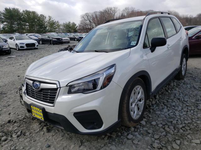 JF2SKADC4MH414372 - 2021 SUBARU FORESTER WHITE photo 2