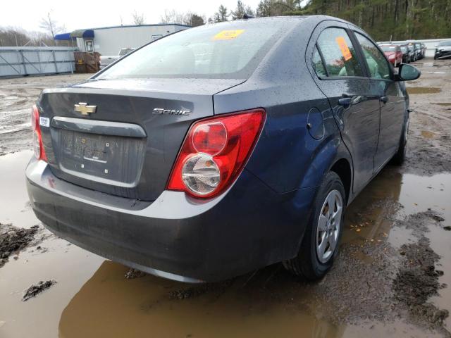 1G1JA5SH3D4206342 - 2013 CHEVROLET SONIC LS GRAY photo 4