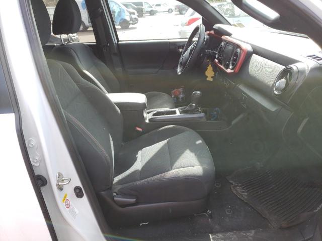 5TFDZ5BN6KX041210 - 2019 TOYOTA TACOMA DOU 白色 照片 7