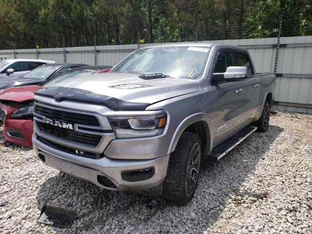 1C6SRFJT1MN810201 - 2021 RAM 1500 LARAM GRAY photo 2