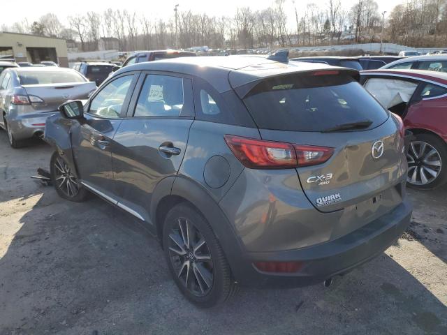 JM1DKFD7XJ0332003 - 2018 MAZDA CX-3 GRAND GRAY photo 2