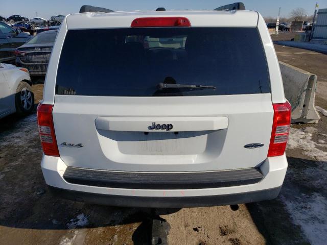 1C4NJRFB8FD308213 - 2015 JEEP PATRIOT LA WHITE photo 6