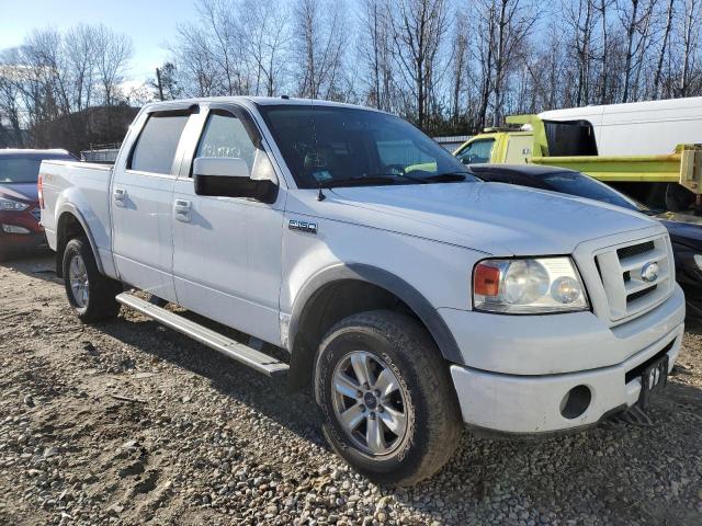 1FTPW14568FA53271 - 2008 FORD F150 SUPER WHITE photo 4