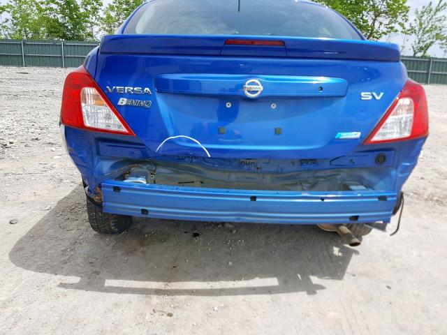 3N1CN7AP5GL886111 - 2016 NISSAN VERSA S BLUE photo 9