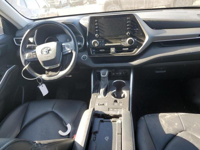 5TDGZRAHXMS066197 - 2021 TOYOTA HIGHLANDER შავი ფოტო 8