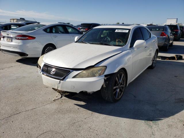 JTHBK262082065033 - 2008 LEXUS IS 250 WHITE photo 2