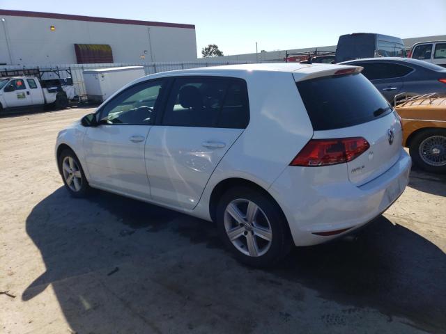 3VW217AU1HM000322 - 2017 VOLKSWAGEN GOLF S WHITE photo 2