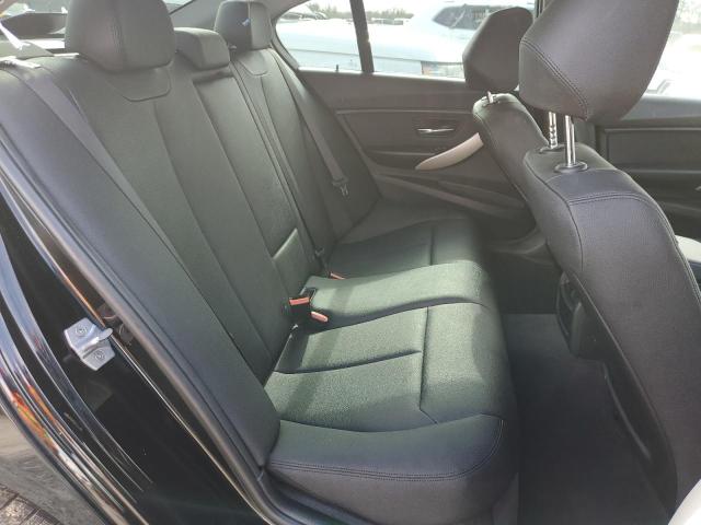 WBA8E5G51JNU47134 - 2018 BMW 320 XI BLACK photo 10