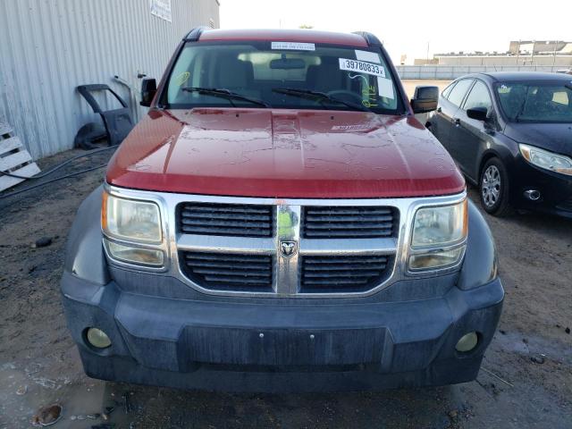 1D8GT28KX7W610956 - 2007 DODGE NITRO SXT RED photo 5