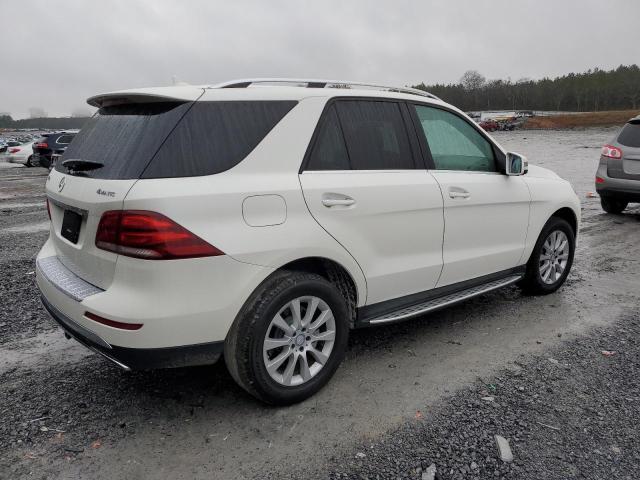 4JGDA0EB7GA799011 - 2016 MERCEDES-BENZ GLE 300D 4 WHITE photo 3