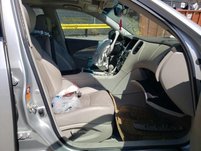 JNKAJ09FX8M360758 - 2008 INFINITI EX35 BASE SILVER photo 5