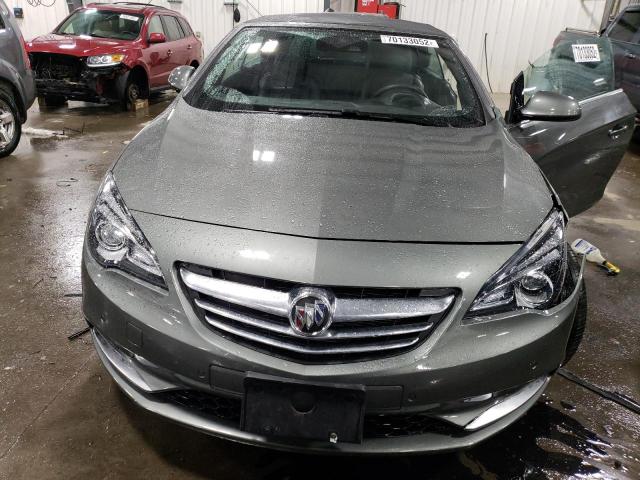 W04WH3N57JG056139 - 2018 BUICK CASCADA PR GRAY photo 5