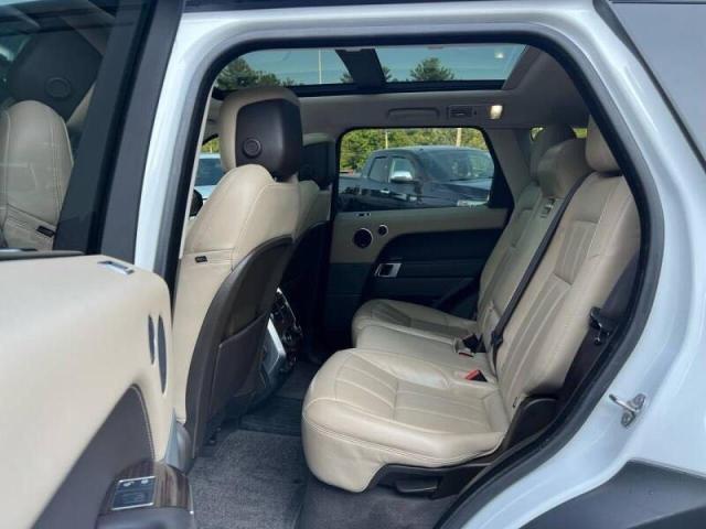 SALWR2RV5JA802767 - 2018 LAND ROVER RANGE ROVE WHITE photo 6