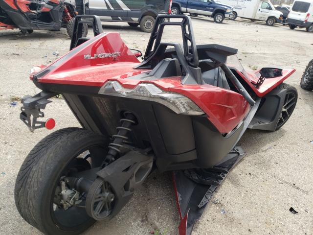 57XAAPFAXH8124887 - 2017 POLARIS SLINGSHOT RED photo 4