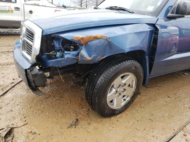 1D7HW52N85S260770 - 2005 DODGE DAKOTA LAR BLUE photo 9