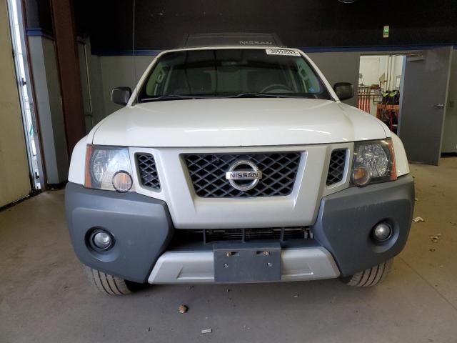 5N1AN0NW2DN811659 - 2013 NISSAN XTERRA X WHITE photo 5