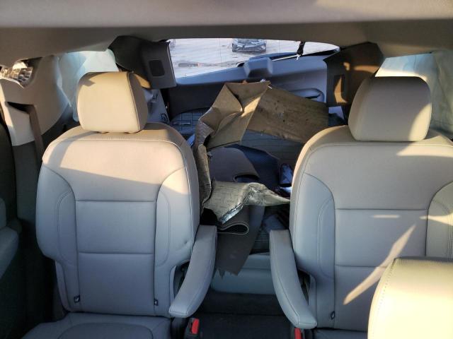 1GNERKKW5KJ266644 - 2019 CHEVROLET TRAVERSE CHARCOAL photo 10