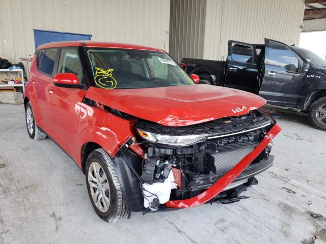 KNDJ23AU3N7166285 - 2022 KIA SOUL LX RED photo 1