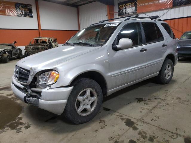 4JGAB54E0YA179398 - 2000 MERCEDES-BENZ ML 320 SILVER photo 1