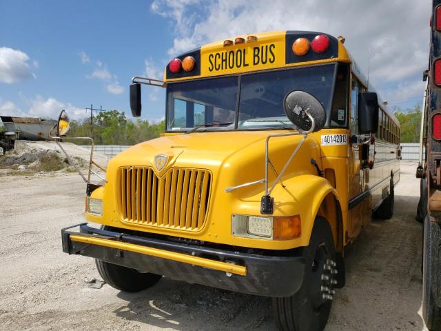 4DRBRABN24A964544 - 2004 IC CORPORATION 3000 YELLOW photo 2