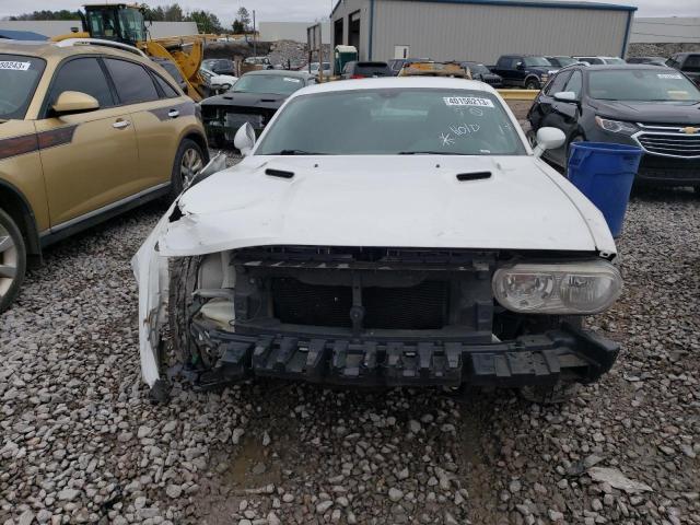 2B3CJ5DT6BH501809 - 2011 DODGE CHALLENGER WHITE photo 5